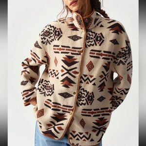 Aztec Pattern Long Sleeve Top